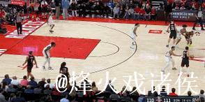 阿德尔曼：最后领先3分本想采取犯规战术，但申京摆脱了防守