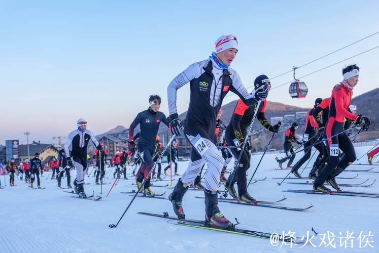 2025—2026赛季全国高山滑雪锦标赛在内蒙古火热进行